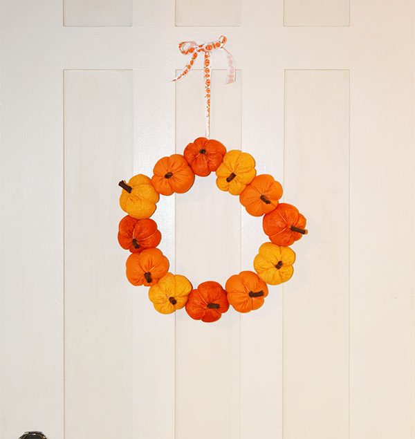 DIY Fabric Pumpkin Wreath