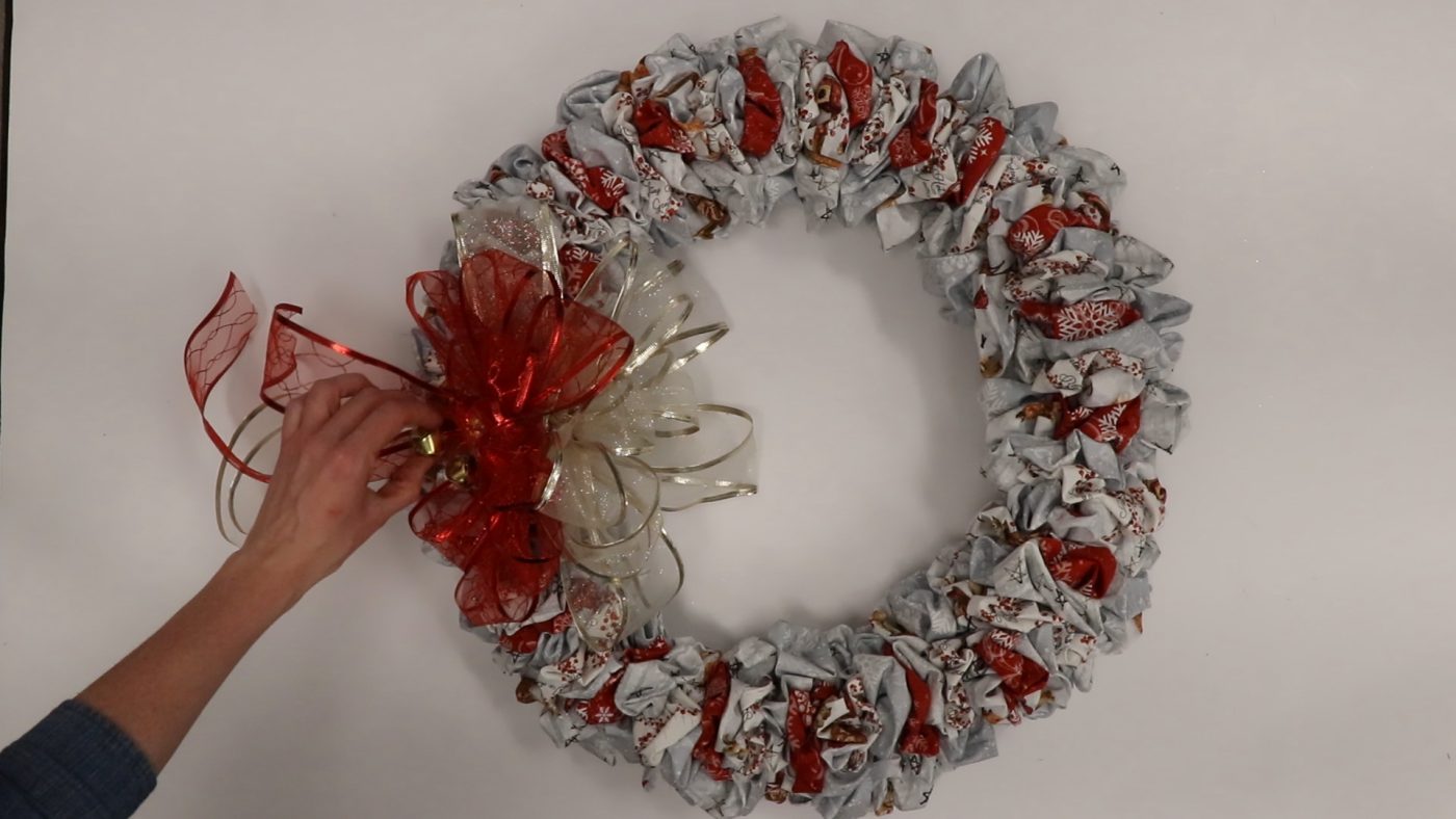 Christmas Wreath - Step 9